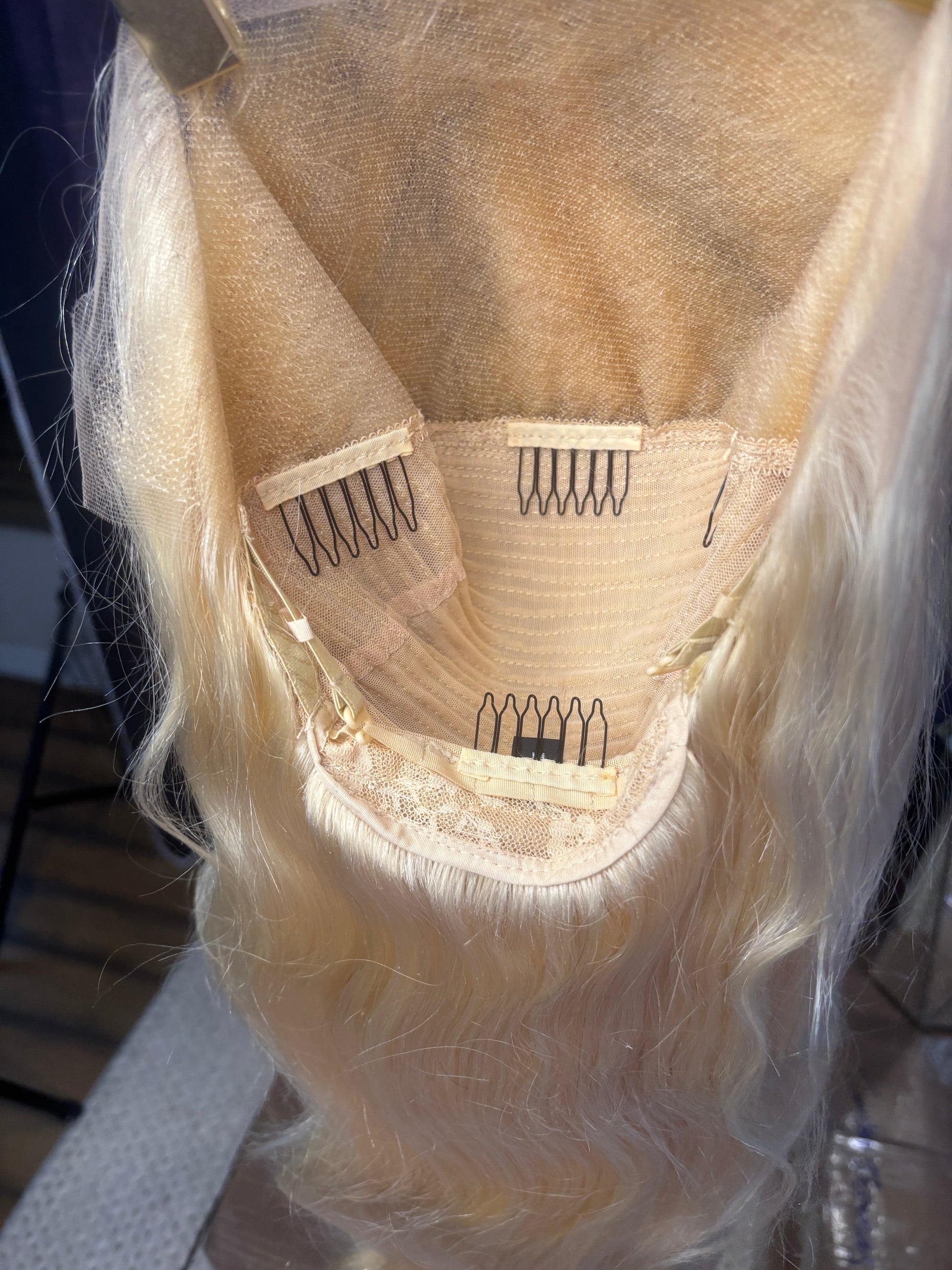 BODY WAVE PLATINUM INSIDE VIEW