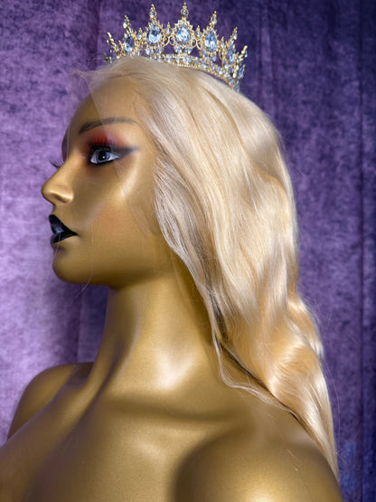 BODY WAVE PLATINUM SIDE CLOSE UP VIEW